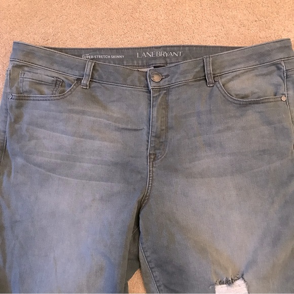 Lane Bryant Mid Rise Super Stretch Skinny Jeans Womens Size 20 Grey Distressed - Picture 7 of 14